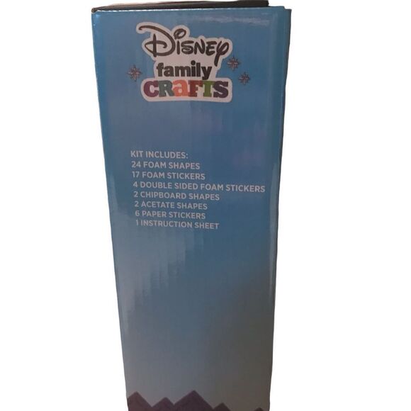 Disney Family Crafts Elsa’s Ice Palace - Picture 3 of 7